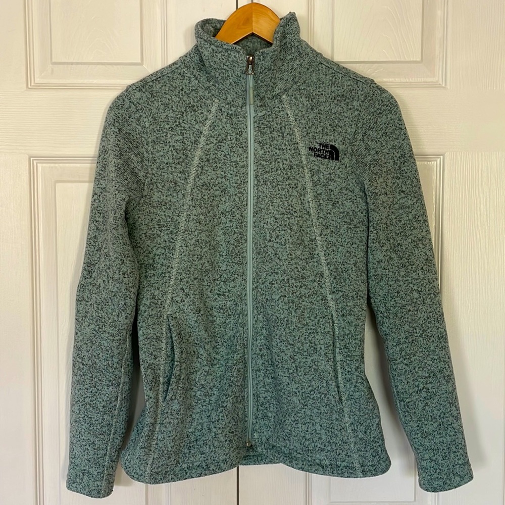 The NORTH FACE jacket!